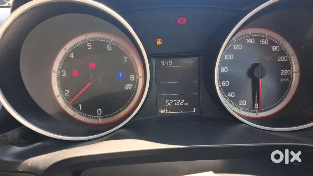 Maruti Suzuki Swift Vxi 2019