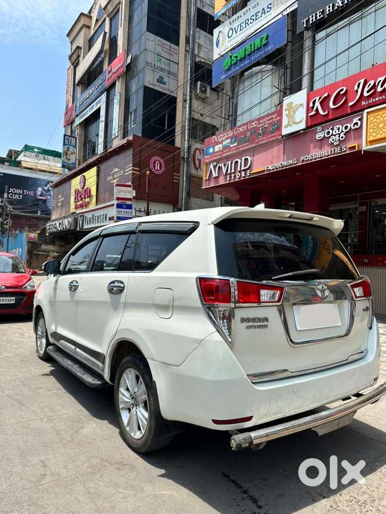 Toyota Innova Crysta 2.4 Z 7 Str, 2016, Diesel