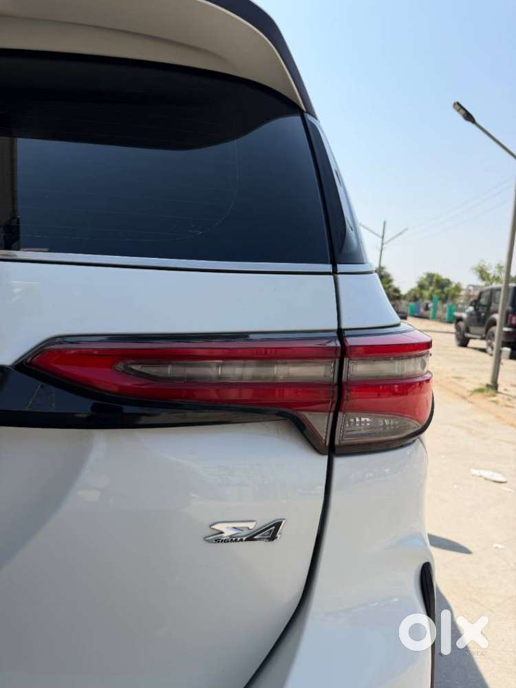 Toyota Fortuner Legender 4x4 At 2.8, 2024, Diesel