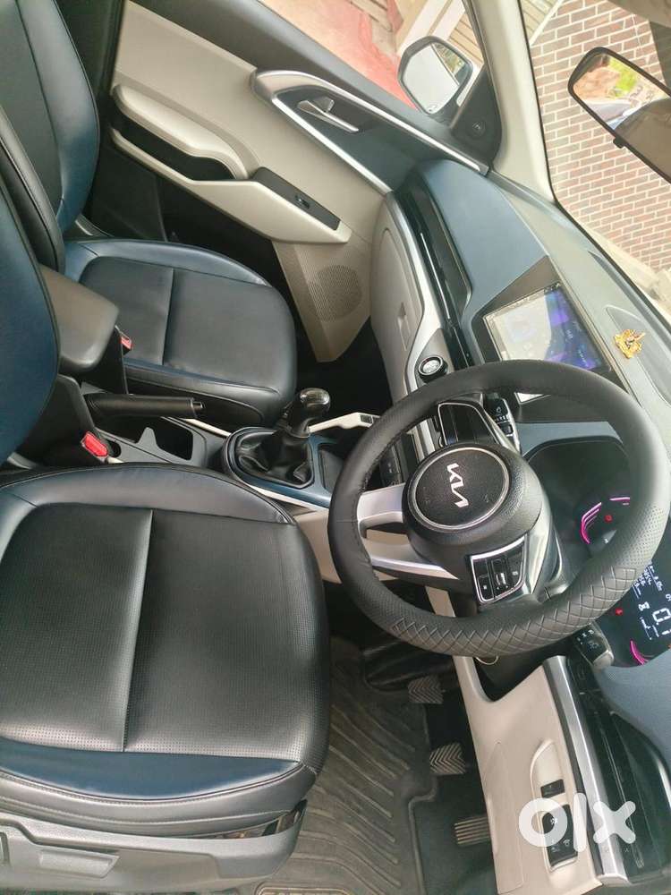 Kia Carens 1.4 Premium Turbo 7 Str, 2022, Diesel