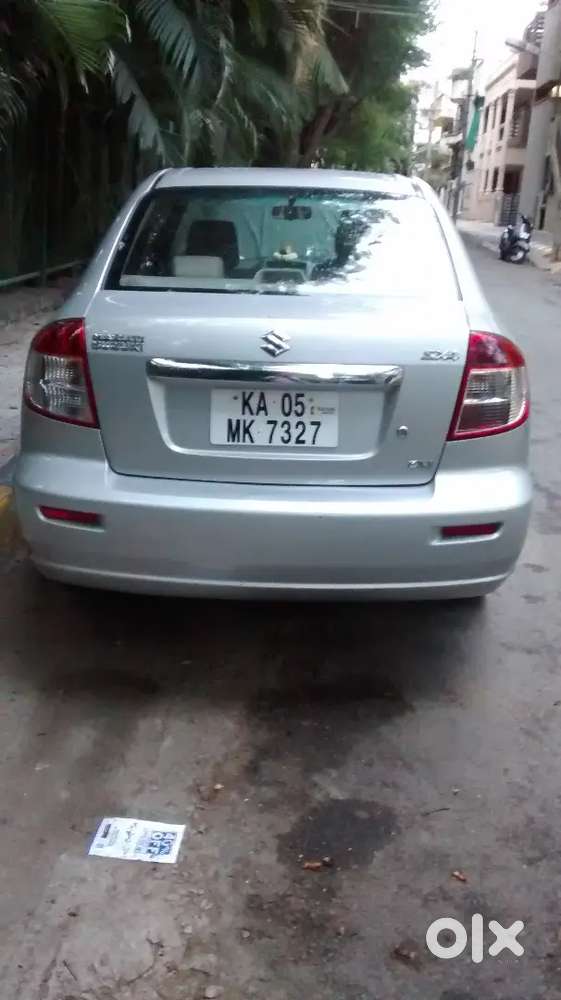 Maruti Suzuki Sx4 Zxi Petrol Silver