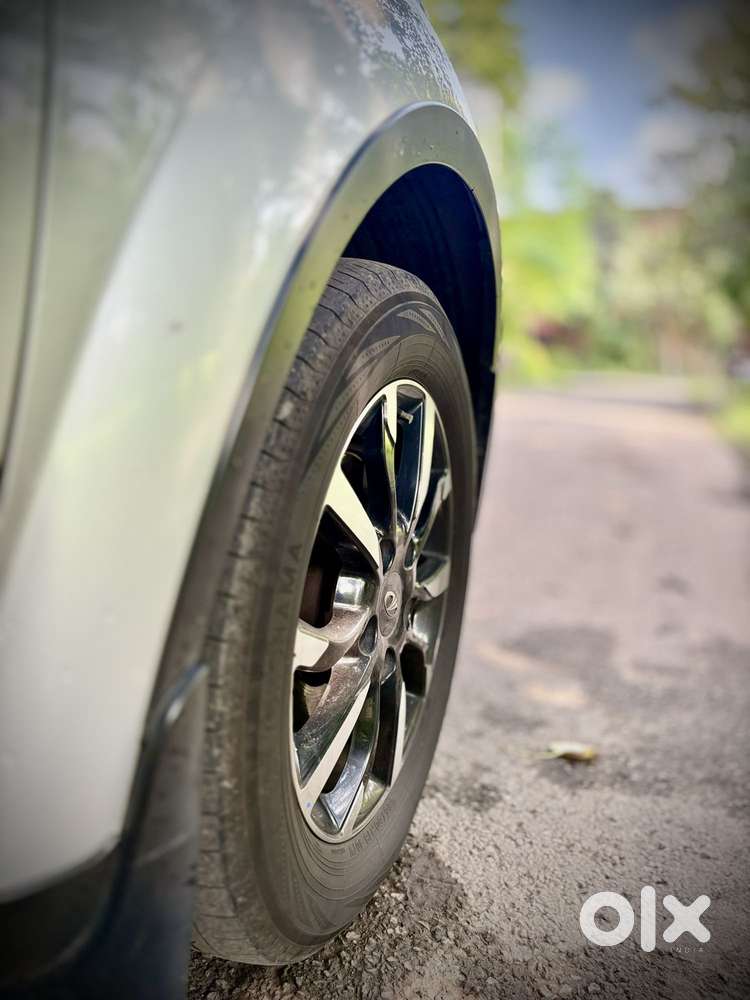 Mahindra Xuv500 W11 Option, 2021, Diesel