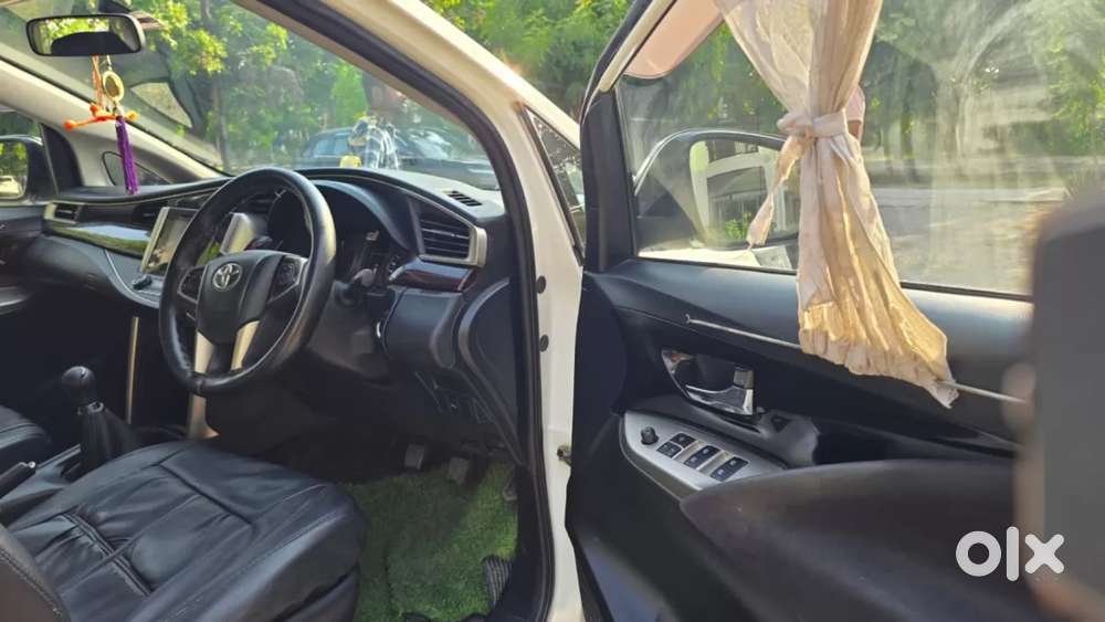 Toyota Innova Crysta 2.4 V 7 Str, 2018, Diesel