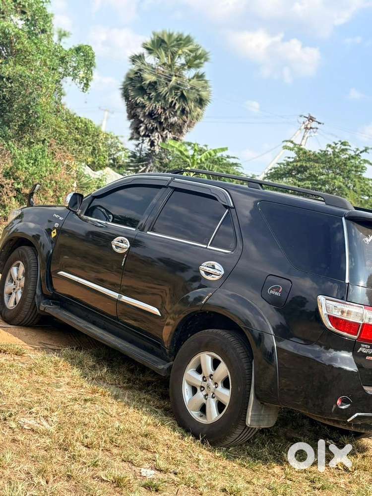 Toyota Fortuner 2012 Diesel Well Maintained