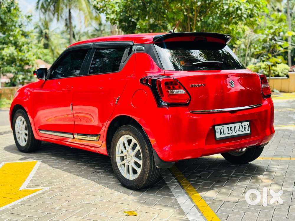 Maruti Suzuki Swift 1.3 Zxi, 2022, Petrol