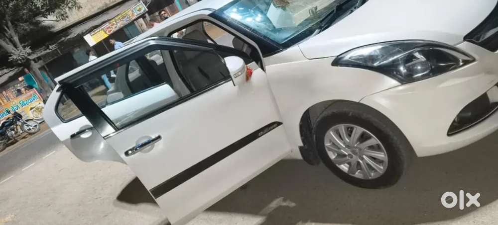 Maruti Suzuki Dzire 2015