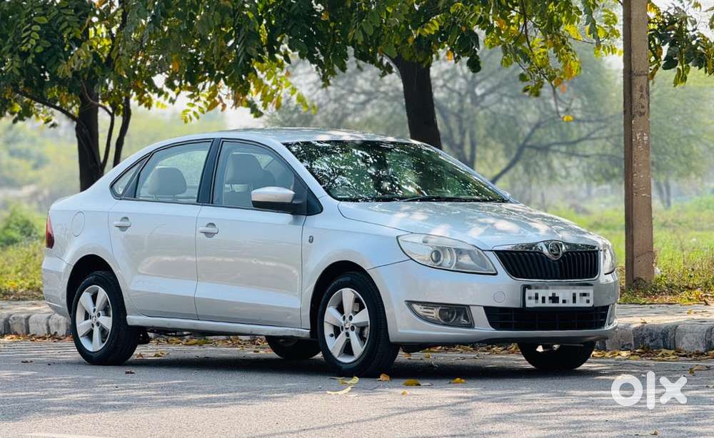 Skoda Rapid 2013-2016 1.5 Tdi At Ambition With Alloy Wheel, 2015, Di..