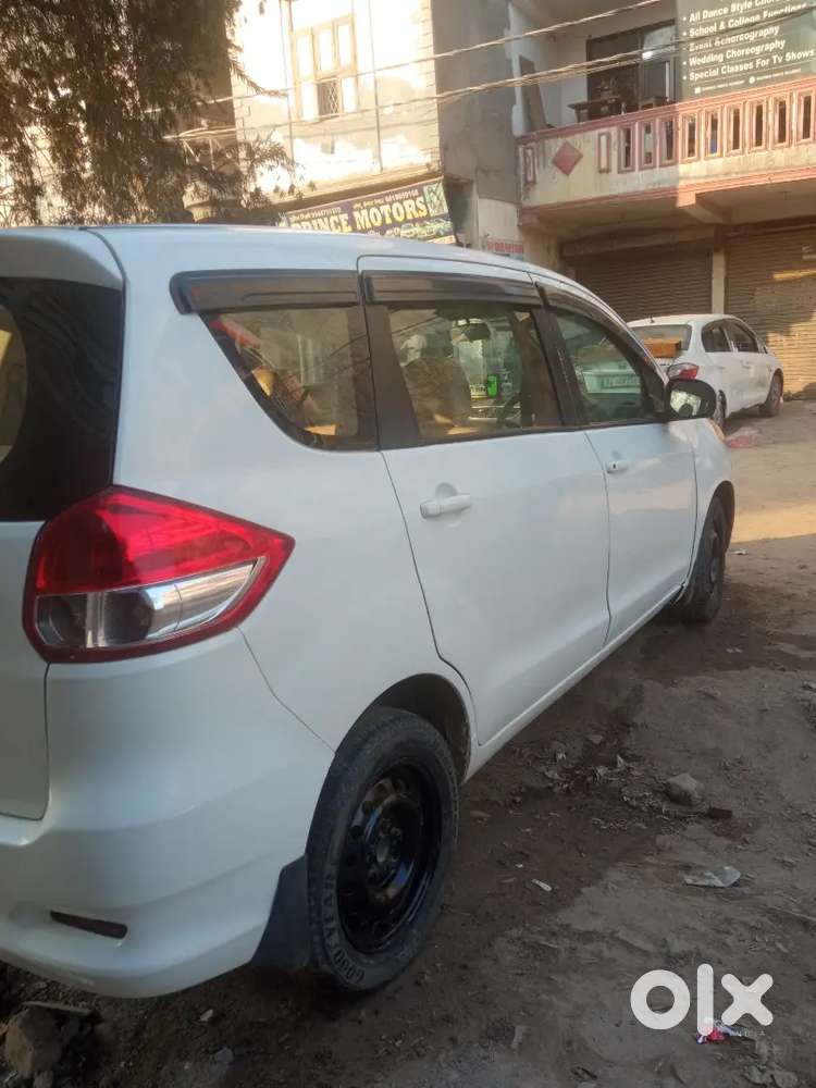 Maruti Suzuki Ertiga 2016