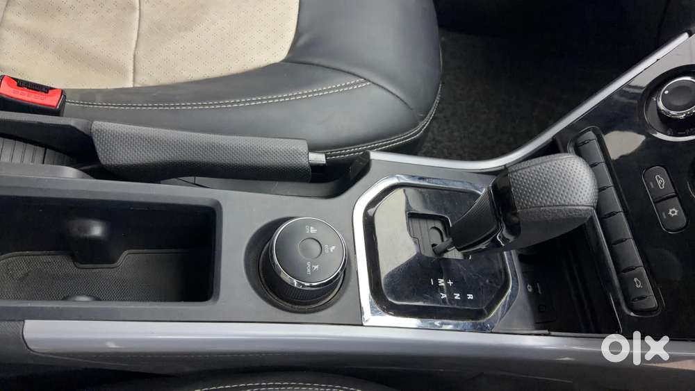 Tata Nexon 1.5 Revotorq Xma Amt (s), 2022, Petrol