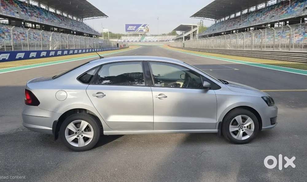 Skoda Rapid Elegance 2017