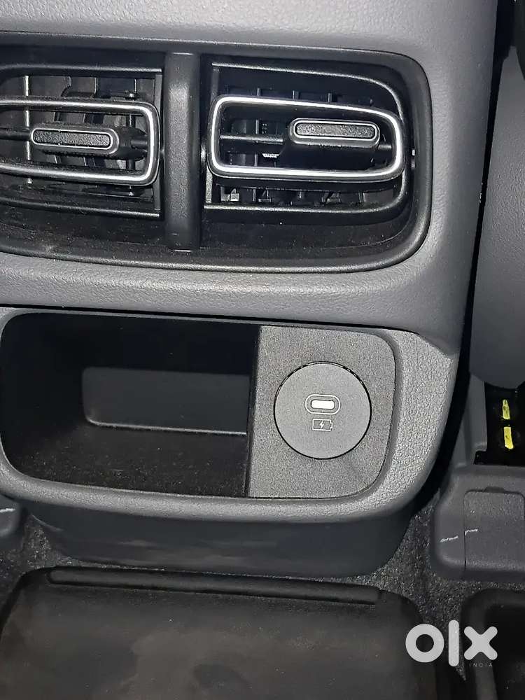 Hyundai Base Model Creta Facelift Petrol Manual 2026
