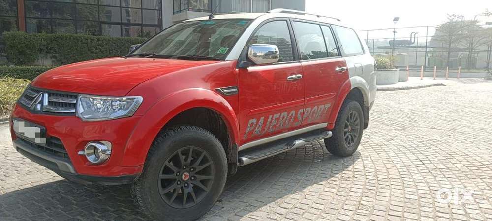 Mitsubishi Pajero Sport 2016 Diesel Well Maintained