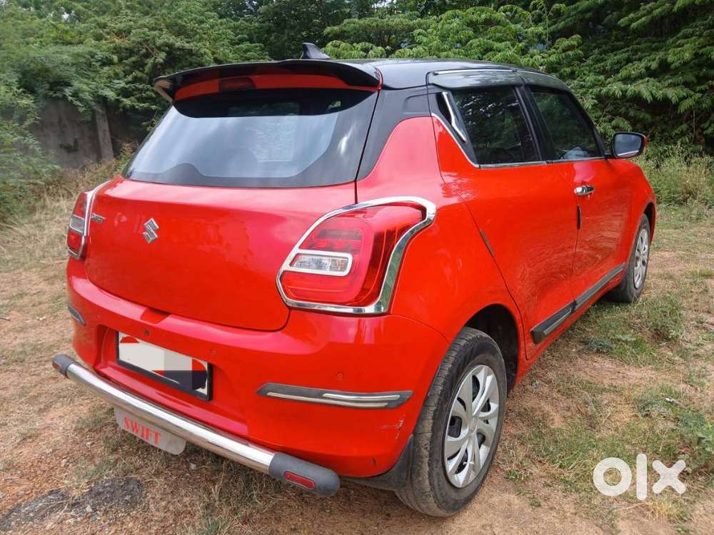 Maruti Suzuki Swift Vxi + Manual, 2022, Petrol