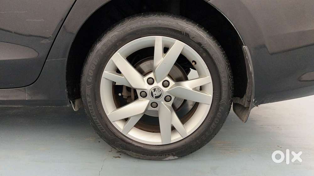 Skoda Octavia 2.0 Tdi Mt Style, 2022, Petrol