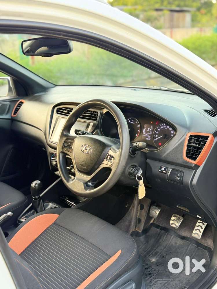 Hyundai I20 Active S Petrol, 2017, Cng & Hybrids