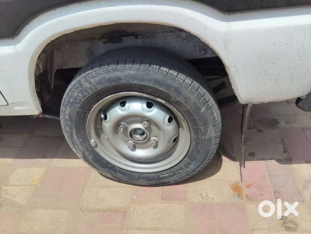 Maruti Suzuki Omni 2012