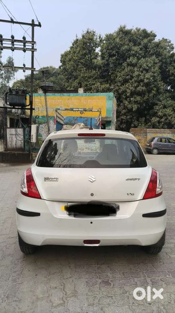 Maruti Suzuki Swift 2016 Petrol 68000 Km Driven