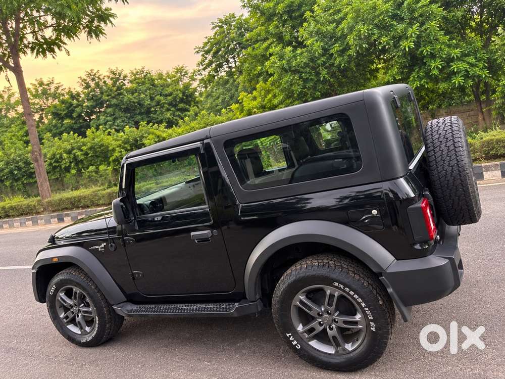 Mahindra Thar Petrol 2023