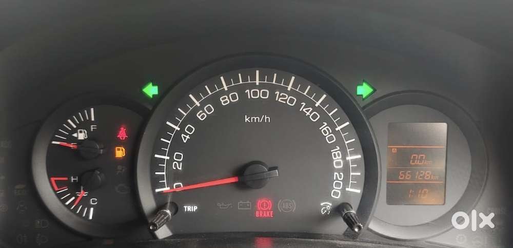 Maruti Suzuki Swift 1.2 Vxi (o), 2017, Petrol