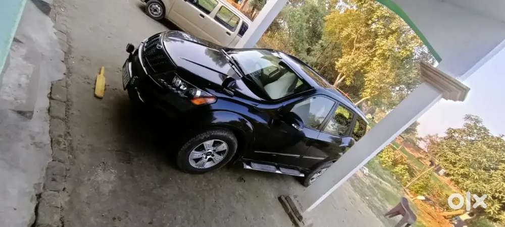 Mahindra Xuv500 2013 Diesel 100000 Km Driven