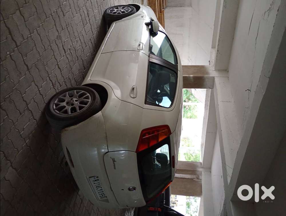 Diesel Car Fiat Punto Multijet 1.3 Emotion