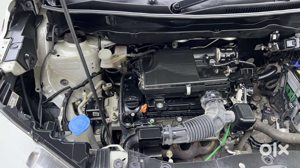 Maruti Suzuki Xl6 1.5 Zeta Mt, 2024, Petrol
