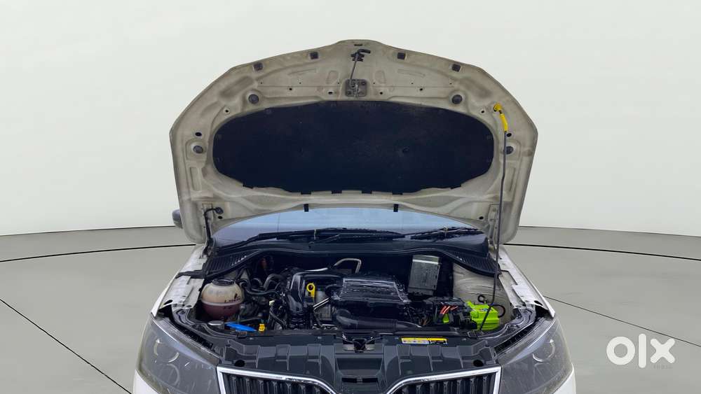 Skoda Rapid 1.0 Ambition Tsi, 2021, Petrol