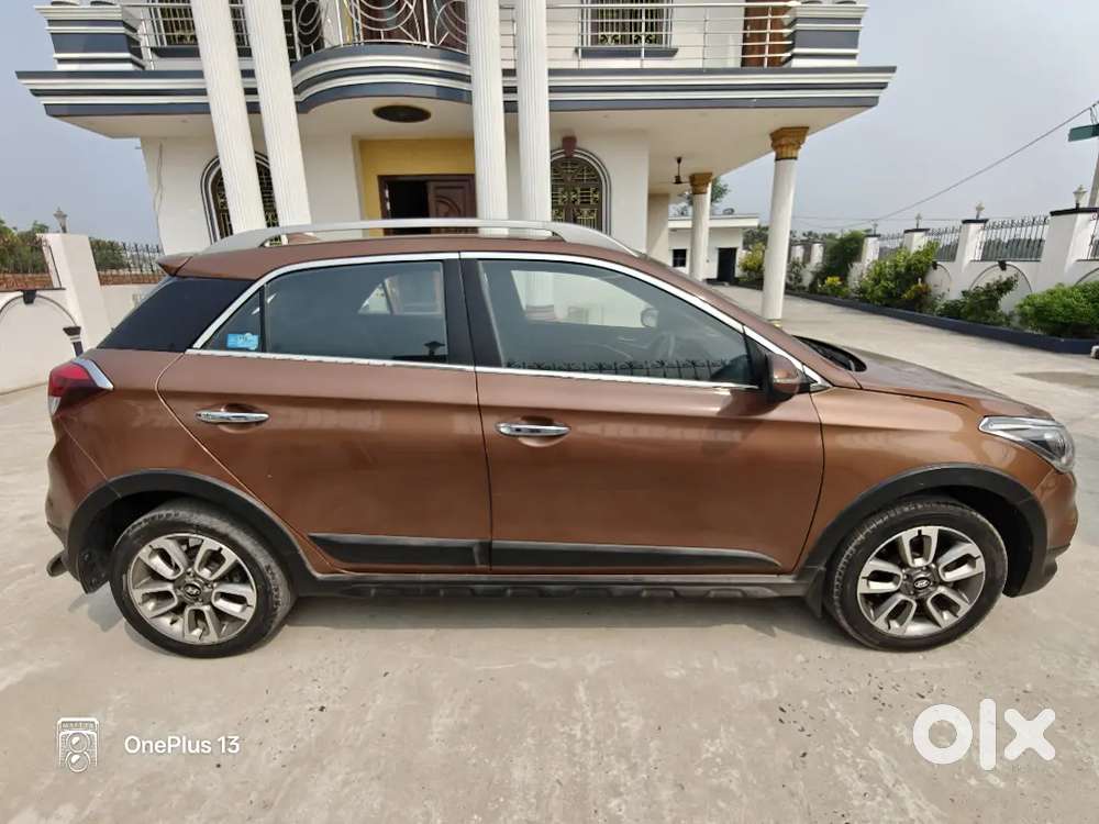 Hyundai I20 Active 2018 Petrol Top Model Excellent Condition