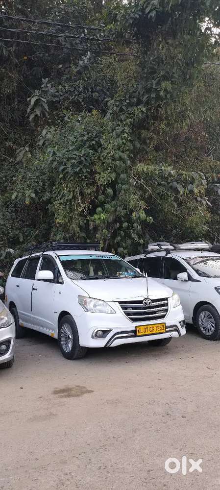 Toyota Innova 2016