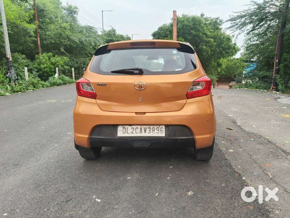Tata Tiago Xz Opt, 2016, Petrol