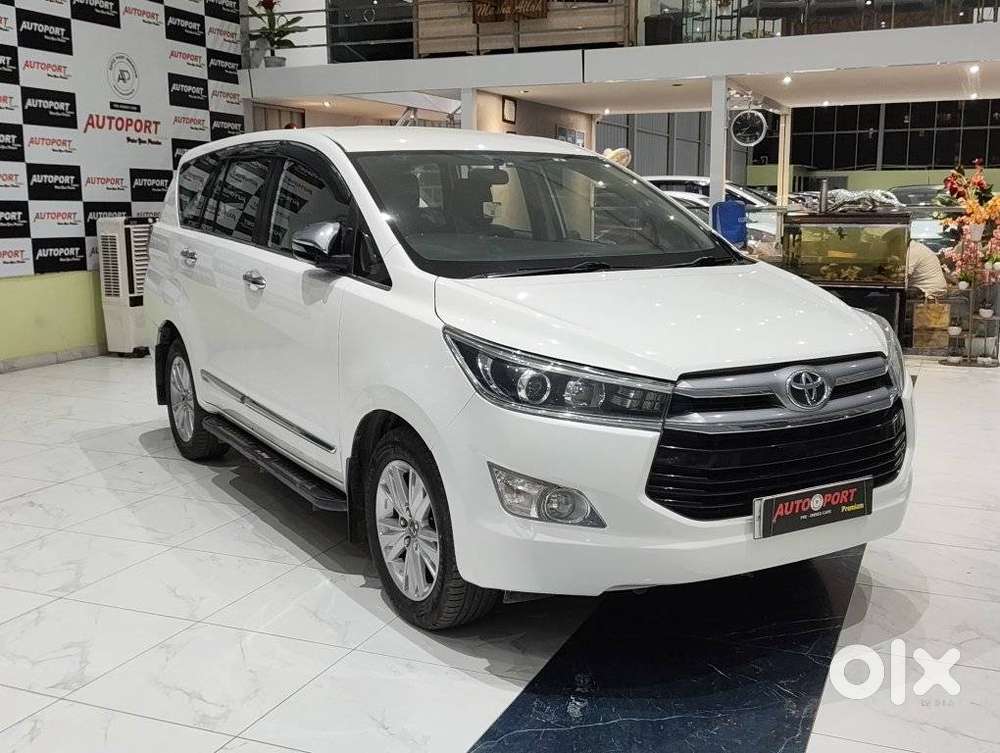 Toyota Innova Crysta 2.8 Zx At, 2017, Diesel
