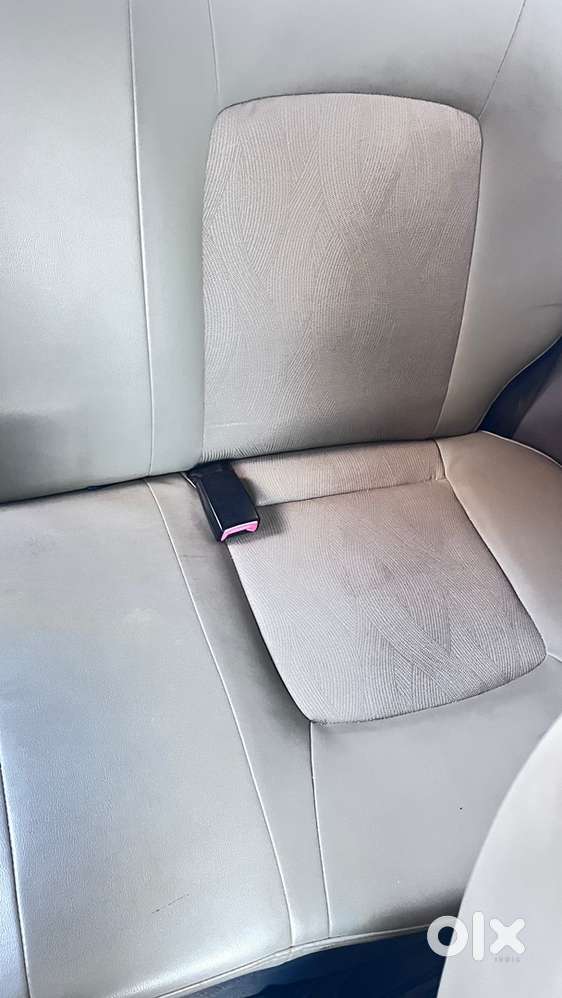 Hyundai Petrol Manual 2011