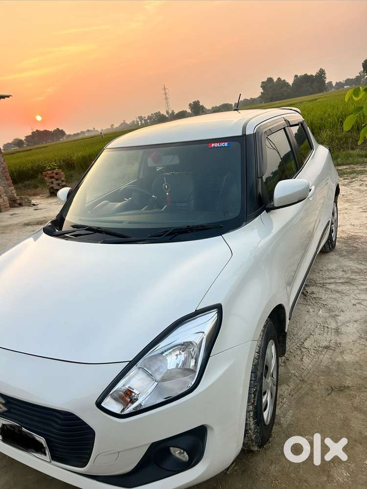 Maruti Suzuki Swift Vxi 2021
