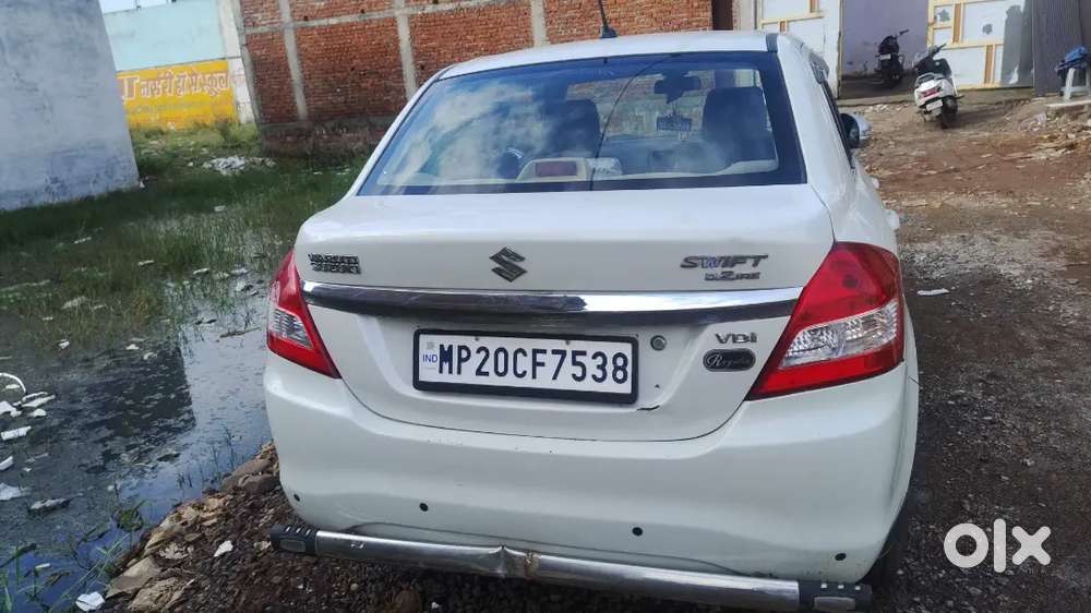 Maruti Suzuki Dzire 2017 Diesel 180000 Km Driven