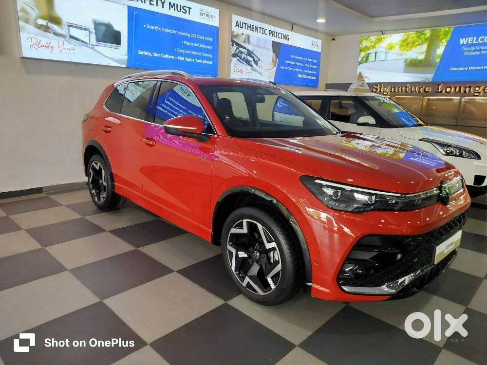 Volkswagen Tiguan R-line 320nm, 2025, Petrol