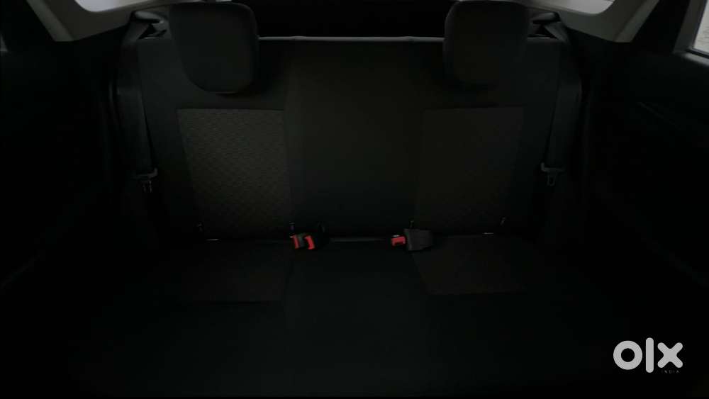 Maruti Suzuki Brezza Vxi At, 2022, Petrol