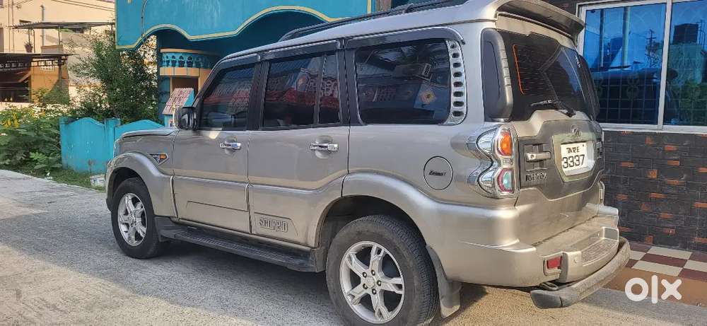 Mahindra Scorpio 2014 Diesel Manual