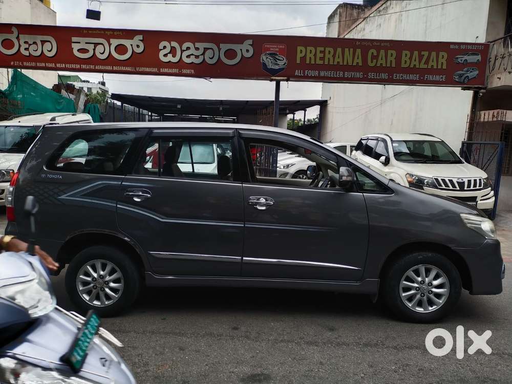Toyota Innova 2.5 Z Diesel 7 Seater Bs Iv, 2014, Diesel