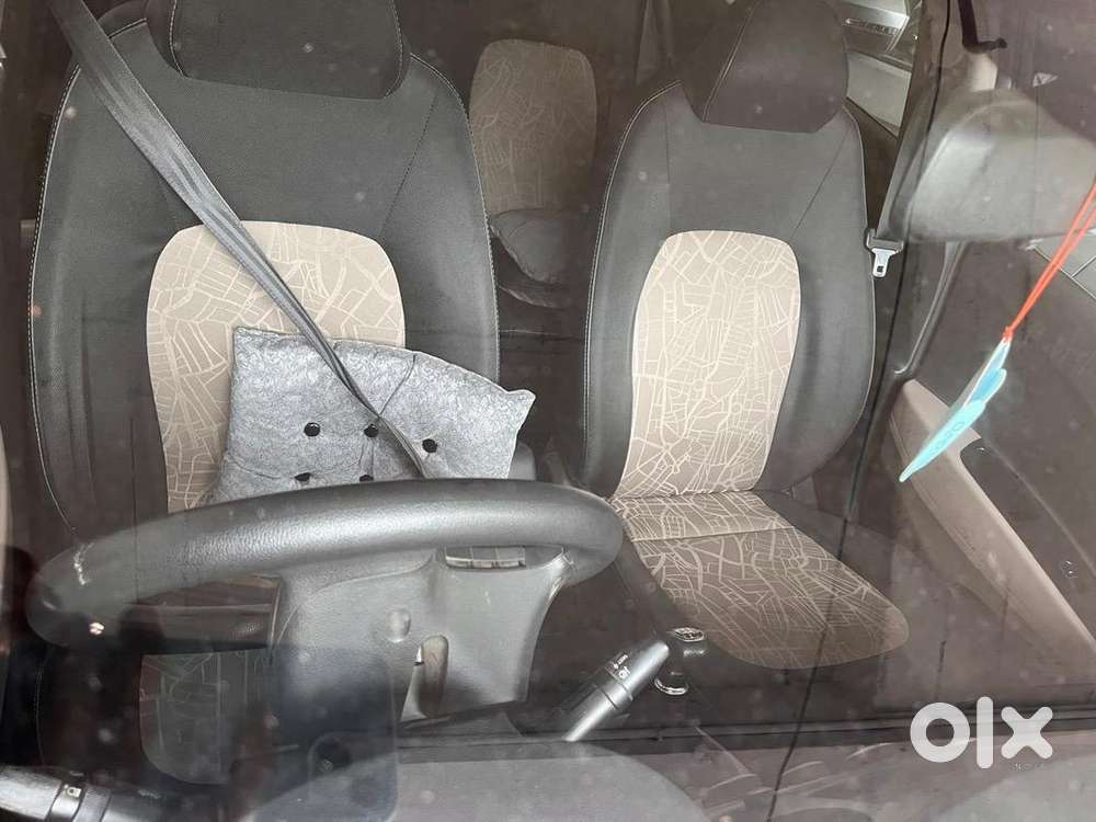 Hyundai Grand I10 2017 Petrol 37000 Km Driven