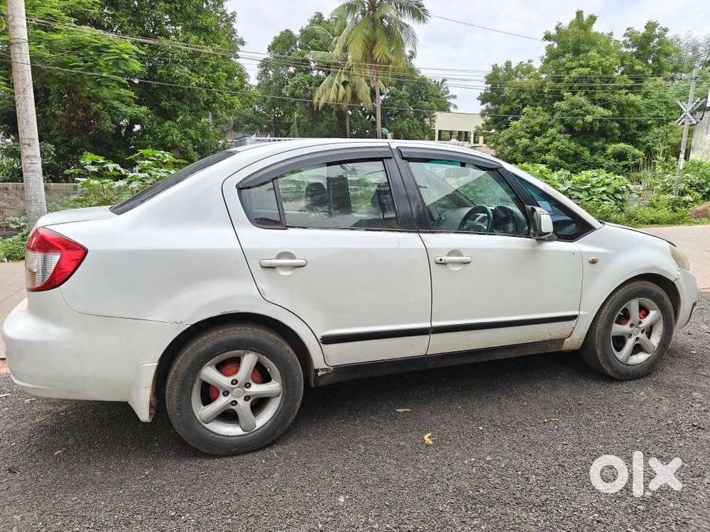 Maruti Suzuki Sx4 Zxi, 2007, Petrol