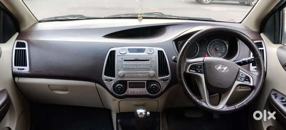 Hyundai I20 1.4 Asta (at), 2011, Diesel