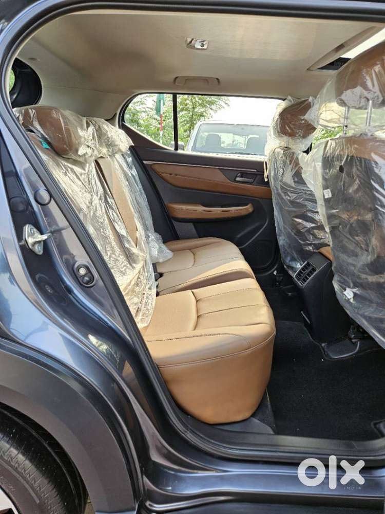 Honda Elevate Zx Cvt, 2025, Petrol
