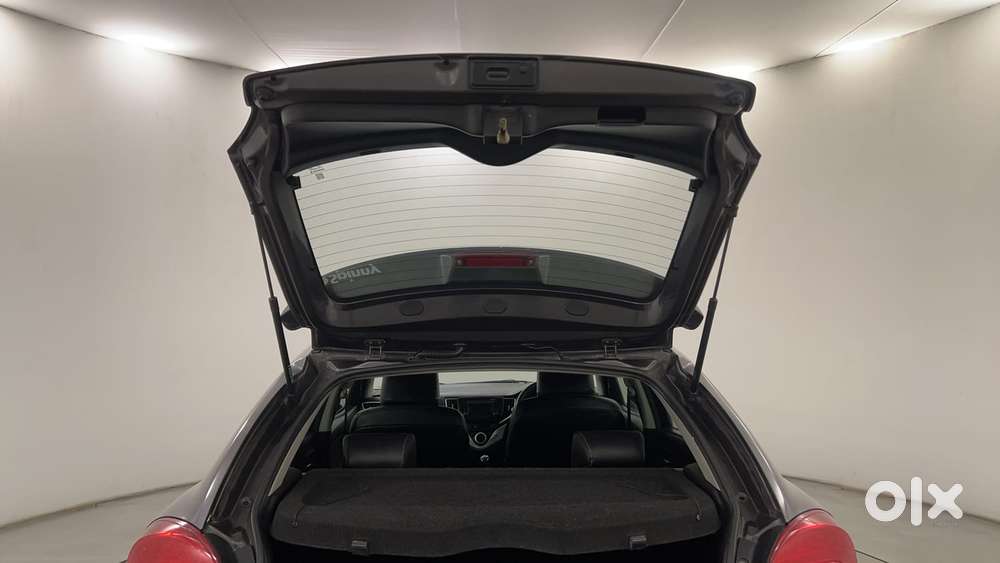 Maruti Suzuki Baleno 1.2 Zeta, 2017, Petrol