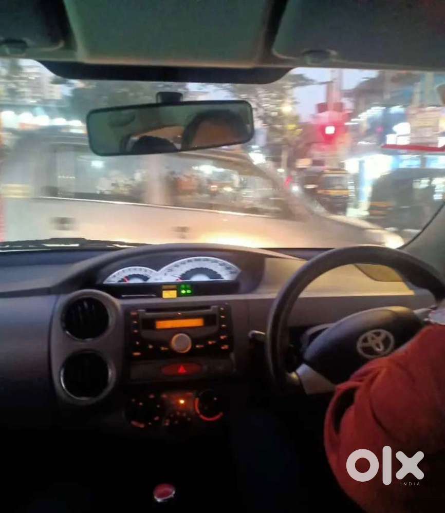 Toyota Etios Liva 2011