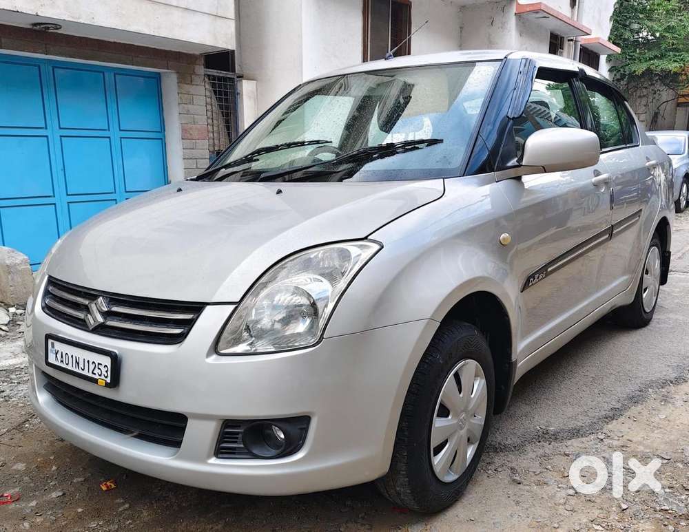 Maruti Suzuki Swift Dzire 1.2 Vxi Bsiv, 2011