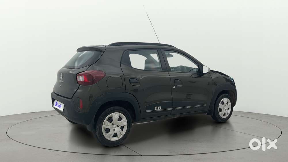 Renault Kwid 1.0 Rxt Amt, 2023, Petrol