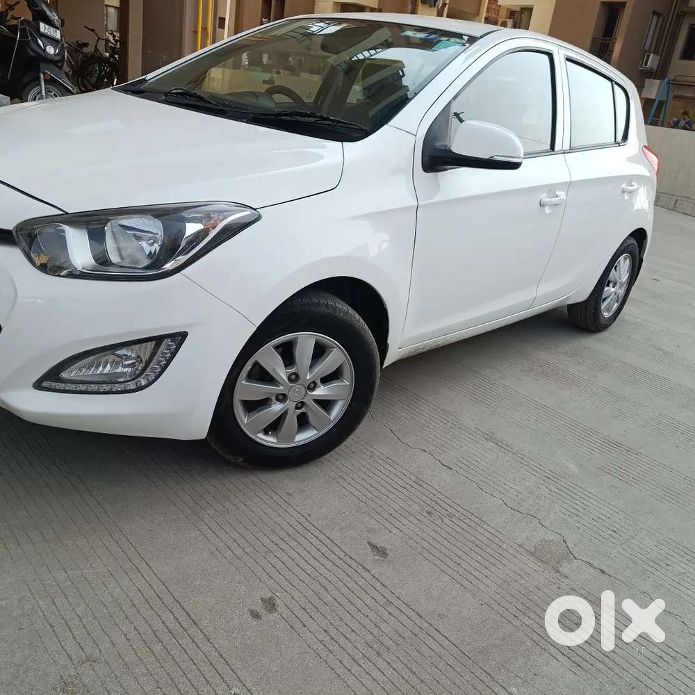 Hyundai I20 2014 Cng & Hybrids 73000 Km Driven