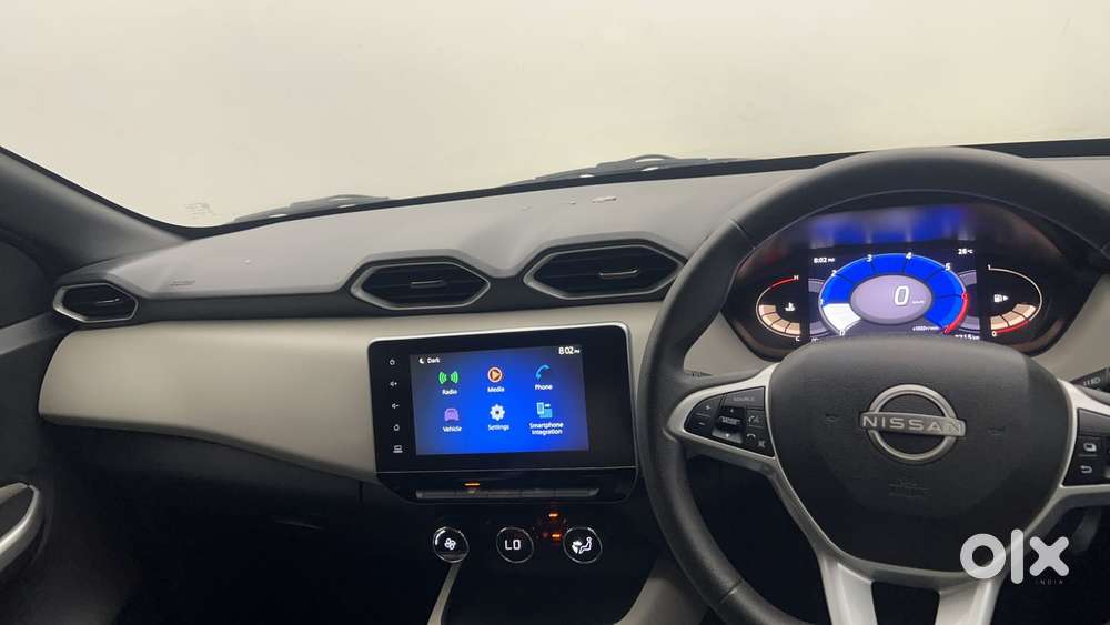 Nissan Magnite Xv Turbo, 2022, Petrol
