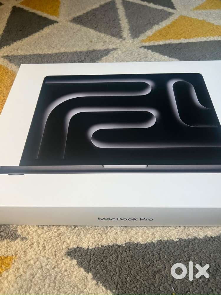 Apple Mack book pro M5 pro chip 24/GB/1TB