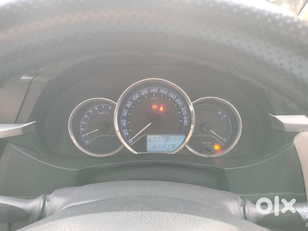 Toyota Corolla Altis